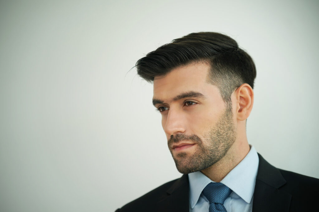 7 Best Hairstyles For Men With Oblong Face Shape - Smytten